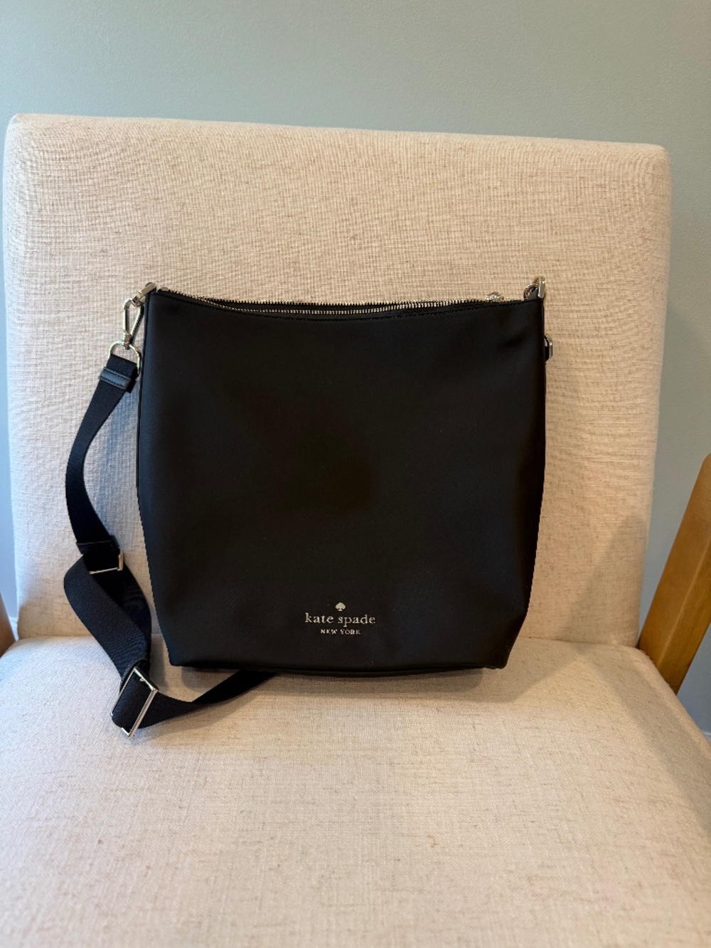 Kate Spade Black Crossbody Bag – Never Used
